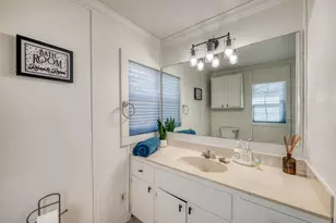 554 Barnett St, Kingsland, TX 78639 - Photo 13