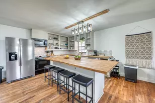 554 Barnett St, Kingsland, TX 78639 - Photo 7