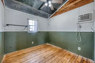 554 Barnett St, Kingsland, TX 78639 - Photo 27