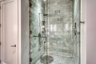 90 Island Dr, Horseshoe Bay, TX 78657 - Photo 23