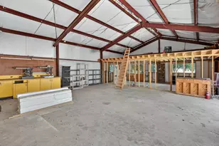 701 S Vandeveer St, Burnet, TX 78611 - Photo 25