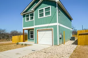 301 Cedarhill, Granite Shoals, TX 78654 - Photo 3