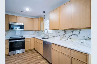 301 Cedarhill, Granite Shoals, TX 78654 - Photo 11