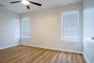 301 Cedarhill, Granite Shoals, TX 78654 - Photo 15