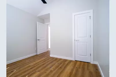 301 Cedarhill, Granite Shoals, TX 78654 - Photo 17