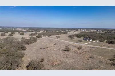 100 S Waterbuck Way, Lampasas, TX 76550 - Photo 9