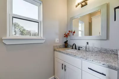 1506 Hill Top Dr, Granite Shoals, TX 78654 - Photo 21