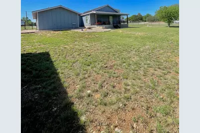 603 E Ellis Street, Llano, TX 78643 - Photo 25