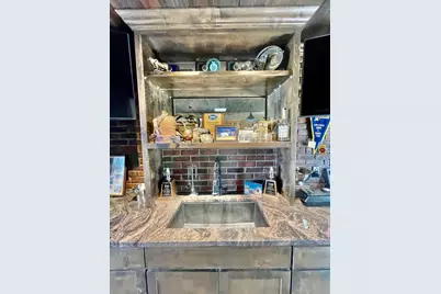 603 E Ellis Street, Llano, TX 78643 - Photo 21