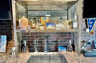 603 E Ellis St, Llano, TX 78643 - Photo 21