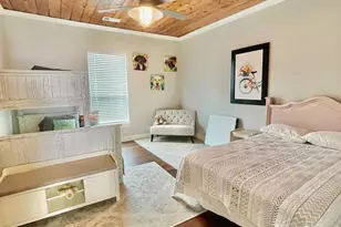 1408 Ford St, Llano, TX 78643 - Photo 7