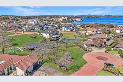 83E Applehead Island Drive, Horseshoe Bay, TX 89657 - Photo 11