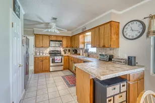 1408 Highland Dr, Highland Haven, TX 78654 - Photo 9