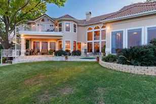 1015 Mountain Leather, Horseshoe Bay, TX 78657 - Photo 5