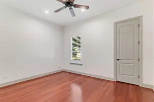 101 Blanco Ct, Horseshoe Bay, TX 78657 - Photo 17