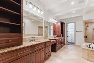 101 Blanco Ct, Horseshoe Bay, TX 78657 - Photo 5