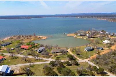 508 W Lakecrest, Bluffton, TX 78607 - Photo 29