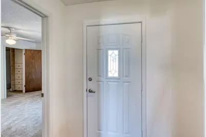 508 W Lakecrest, Bluffton, TX 78607 - Photo 5