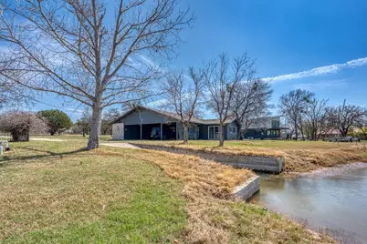 508 W Lakecrest, Bluffton, TX 78607 - Photo 25