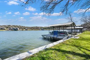 1001 Lakeshore Dr, Marble Falls, TX 78654 - Photo 1