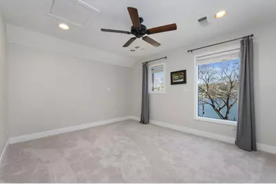 1001 Lakeshore Dr, Marble Falls, TX 78654 - Photo 23