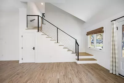 1001 Lakeshore Dr, Marble Falls, TX 78654 - Photo 17