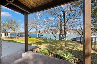 1001 Lakeshore Dr, Marble Falls, TX 78654 - Photo 27