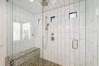 1001 Lakeshore Dr, Marble Falls, TX 78654 - Photo 15