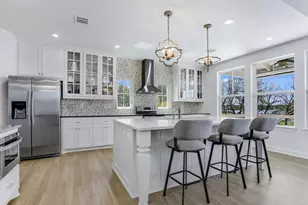 1332 S Lakeside Dr, Burnet, TX 78611 - Photo 9