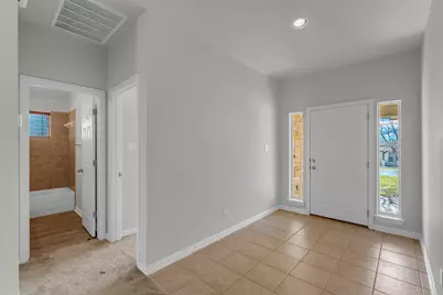 204 Cailin Court, Burnet, TX 78611 - Photo 5