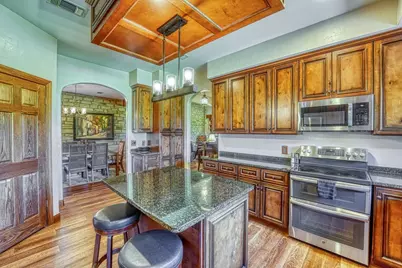 609 Hi Stirrup, Horseshoe Bay, TX 78657 - Photo 11