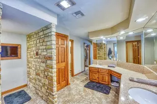 609 Hi Stirrup, Horseshoe Bay, TX 78657 - Photo 17