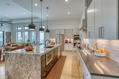 202 Azalea Loop, Horseshoe Bay, TX 78657 - Photo 11