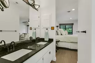 402 Lost Echo, Horseshoe Bay, TX 78657 - Photo 11