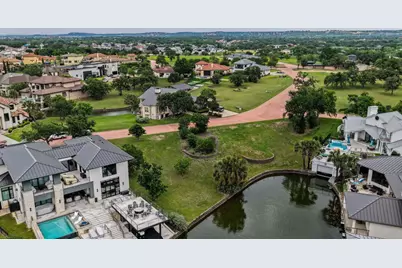 67 Applehead Island Drive, Horseshoe Bay, TX 78657 - Photo 11