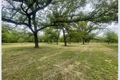 708 W Gunter Street, San Saba, TX 76871 - Photo 19