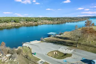 728 Driftwood Ln, Cottonwood Shores, TX 78657 - Photo 23