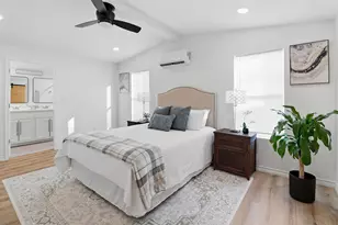 728 Driftwood Ln, Cottonwood Shores, TX 78657 - Photo 13