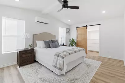 728 Driftwood Ln, Cottonwood Shores, TX 78657 - Photo 11