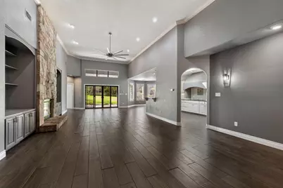 317 Short Circuit, Horseshoe Bay, TX 78657 - Photo 5