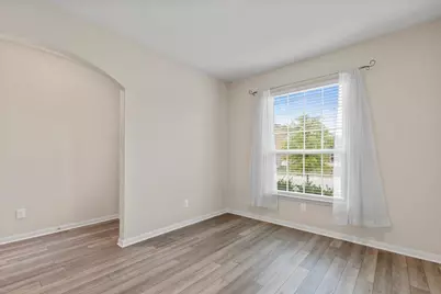 321 Freedom Park Ave, Liberty Hill, TX 78642 - Photo 9