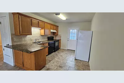 400 Cottonwood Dr, Kingsland, TX 78639 - Photo 3