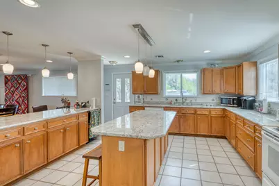 305 W Briar Drive, Granite Shoals, TX 78654 - Photo 13