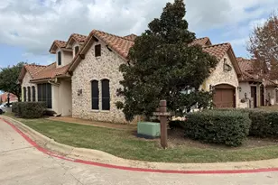 306 Enclave Cir, Horseshoe Bay, TX 78657 - Photo 3