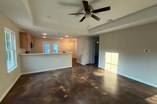 1710 E Ave J, Lampasas, TX 76550 - Photo 3