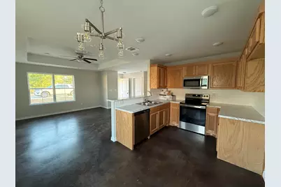 1710 E Avenue J, Lampasas, TX 76550 - Photo 13