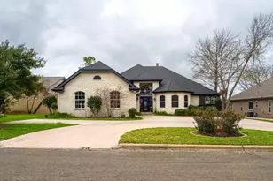 415 St Andrews St, Meadowlakes, TX 78654 - Photo 1