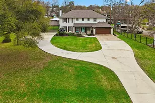 434 E Castleshoals, Granite Shoals, TX 78654 - Photo 3