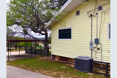 874 Sandy Mountain Dr, Sunrise Beach, TX 78643 - Photo 29