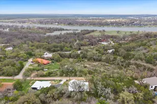 405 Taylor Dr, Marble Falls, TX 78657 - Photo 23
